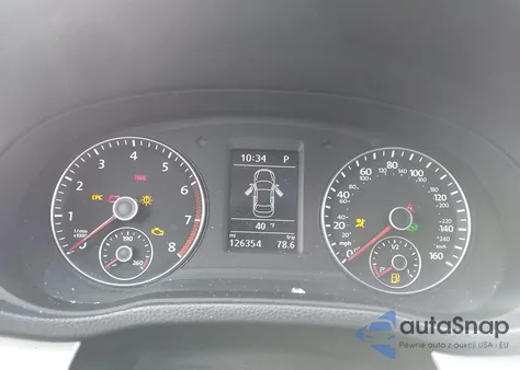 2013 Volkswagen Passat 2.5L Se z USA, uszkodzony, nr VIN 1VWBP7A30DC034530